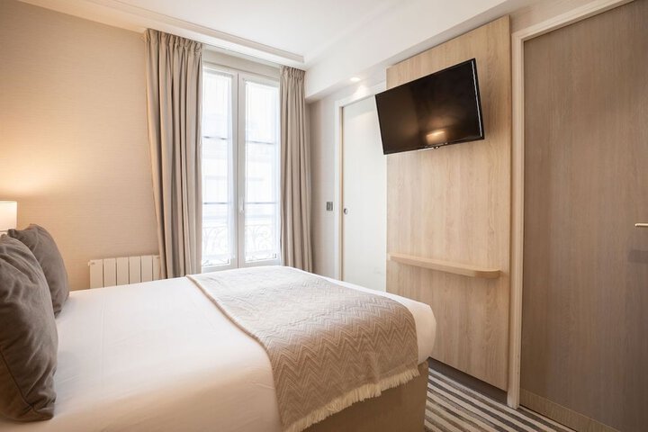 Room 36 of 72