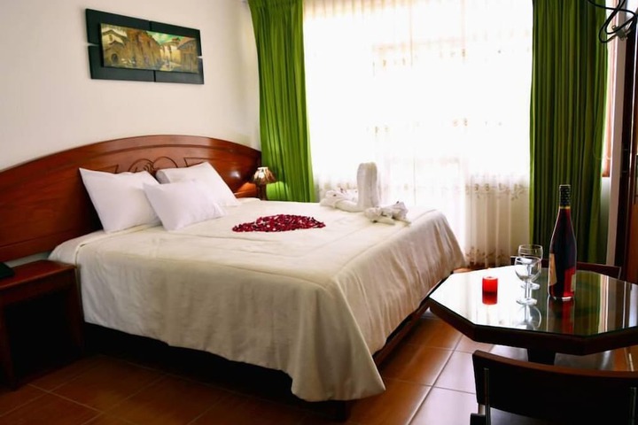 Room 9 of 46