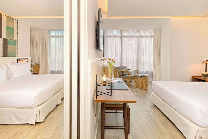 Room 20 of 85
