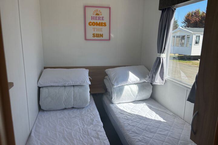 Room 3 of 15