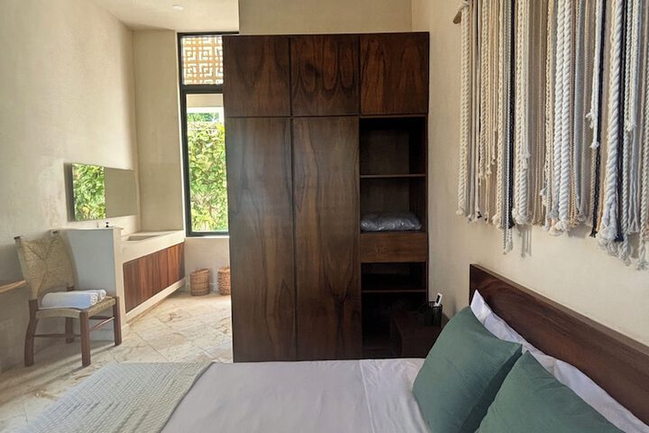 Room 15 of 65