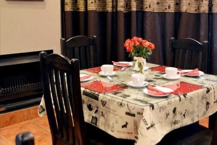 Dining Photos