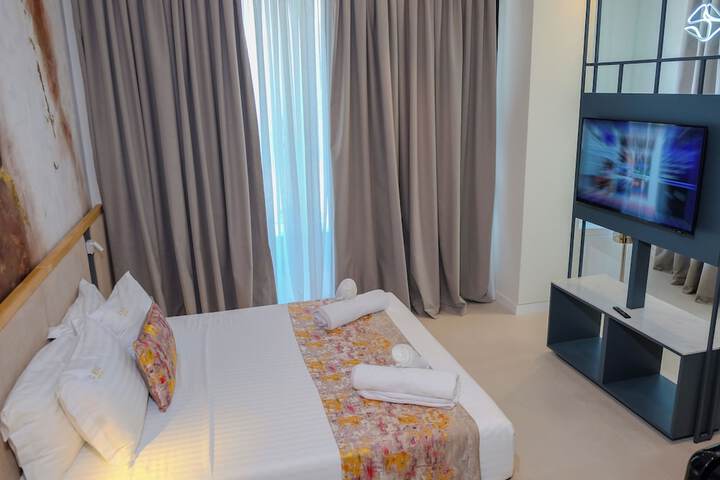 Room 30 of 63