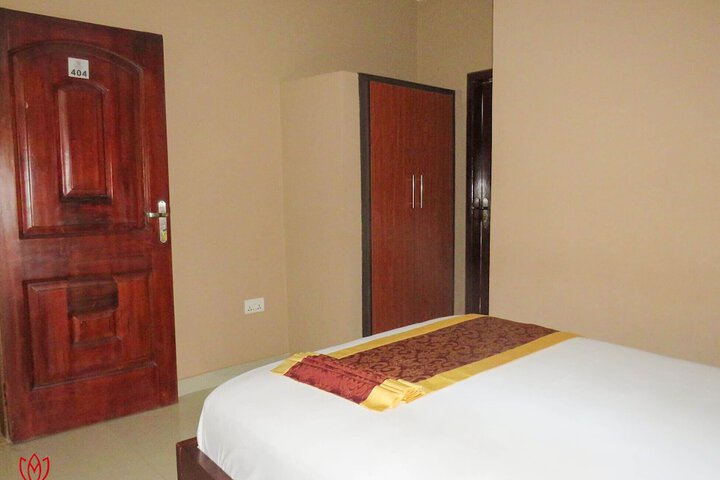 Room 59 of 119