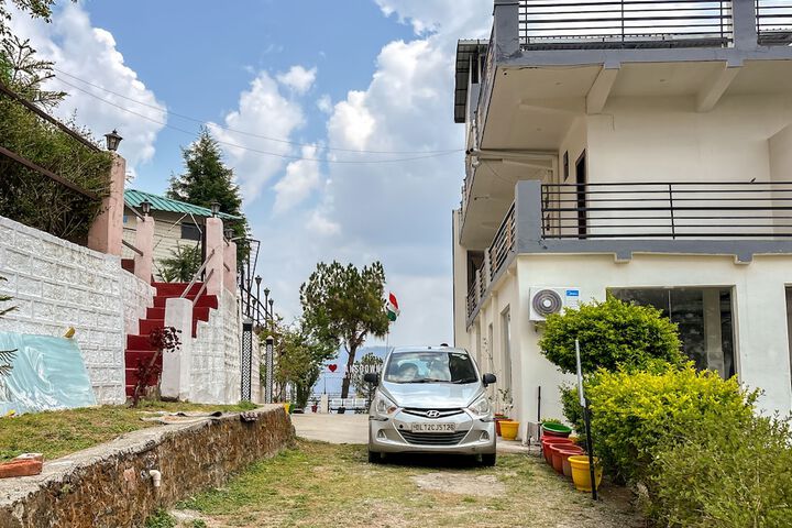 Hotel Exterior 82 of 114