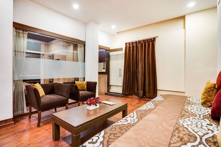 Room 15 of 29