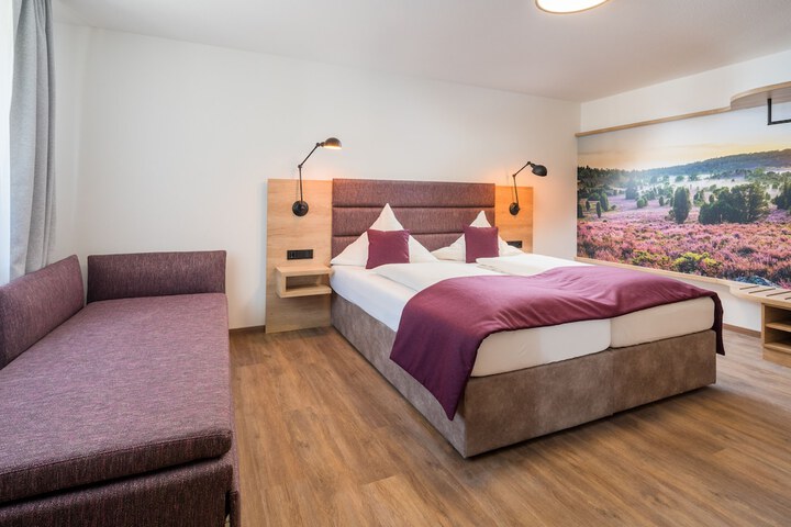 Room 20 of 65