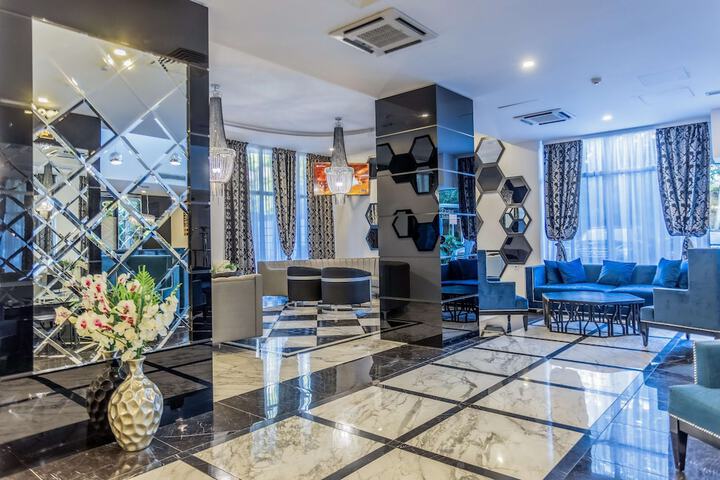 Lobby Photos