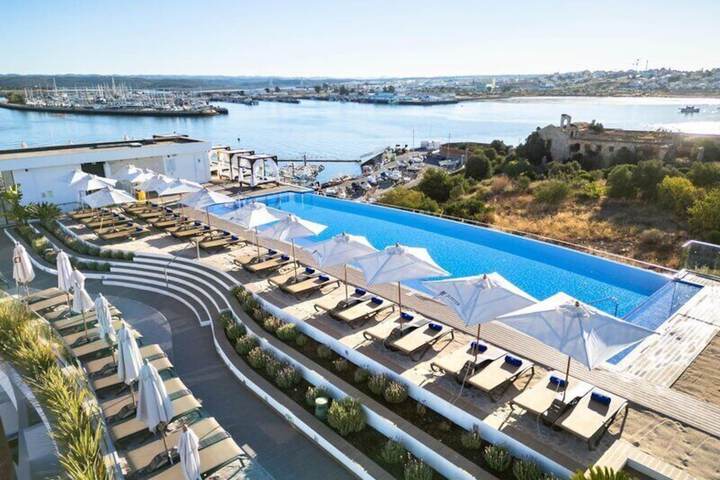 Image of Jupiter Marina Hotel - Couples & Spa