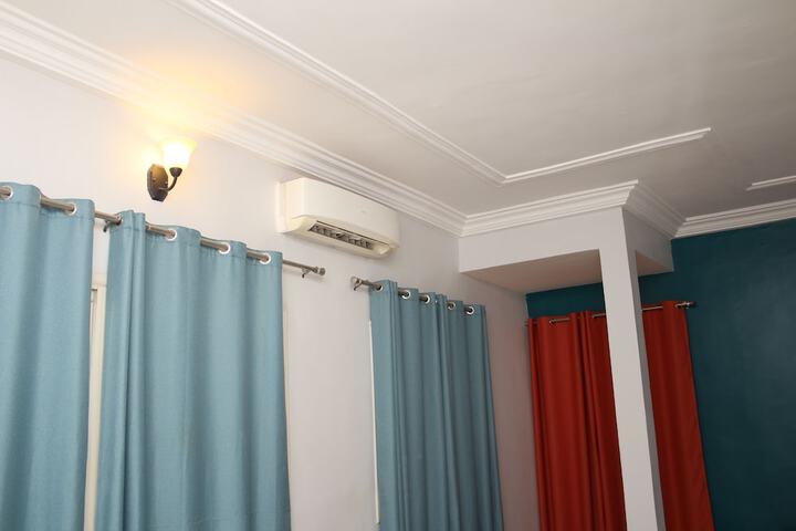 Room 36 of 144