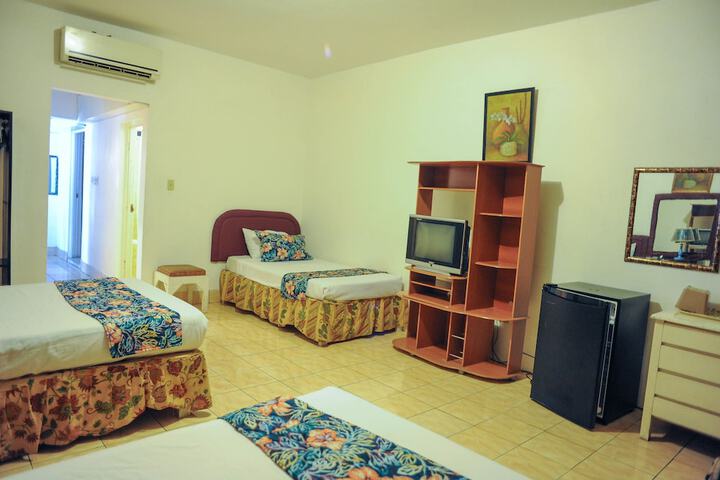 Room 19 of 69