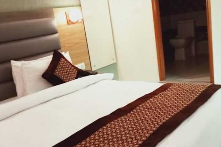 Hotel Shri Krishna Residency