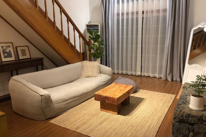 Room 5 of 56