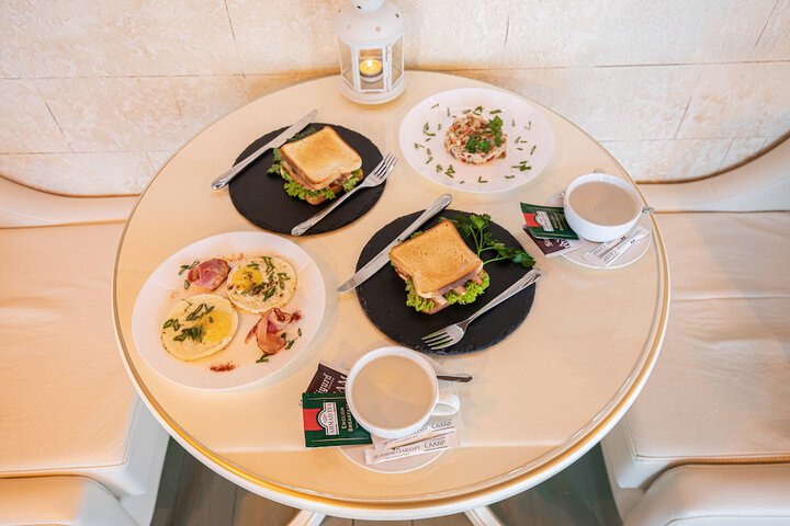 Breakfast/Coffee Service 39 of 54