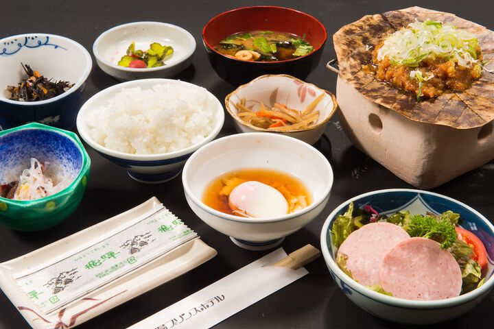 Dining Photos