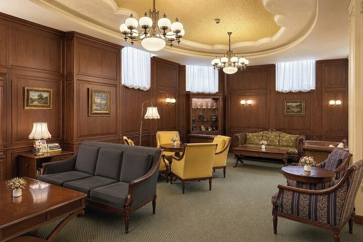 Guest Lobby