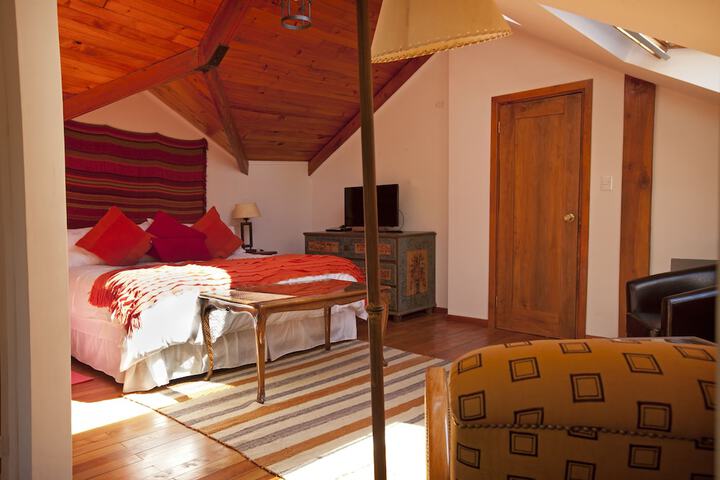 Room 15 of 38