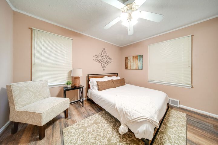 Room 4 of 24