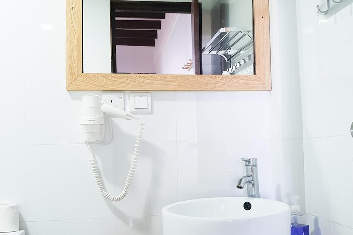 Room 15 of 59