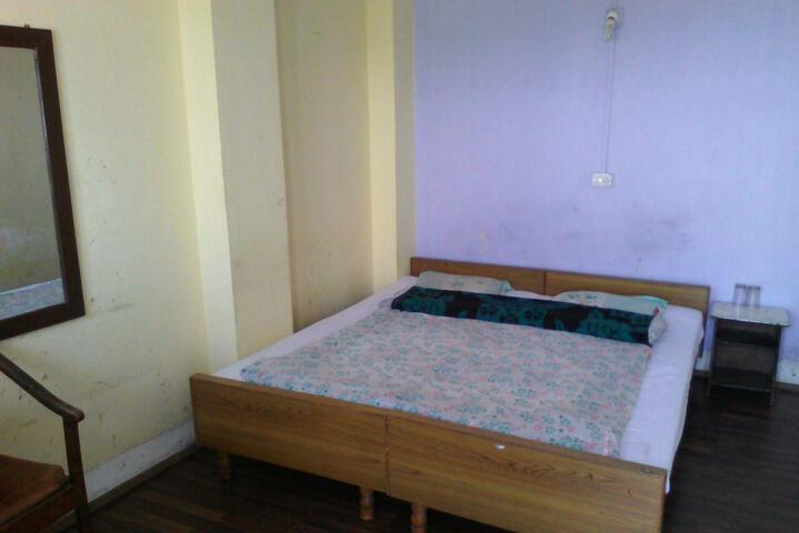 HOTEL MOUNTVIEW