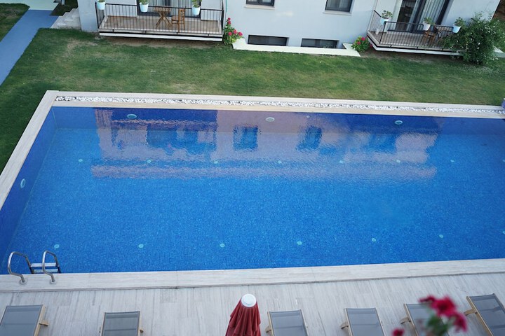 Pool 124 of 139