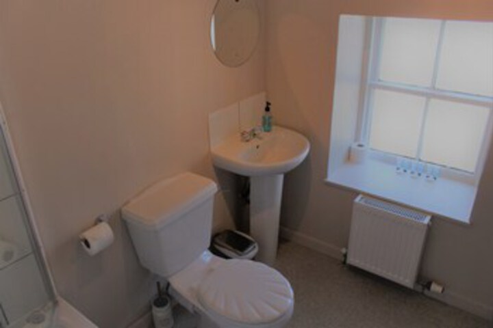 Room 8 of 36