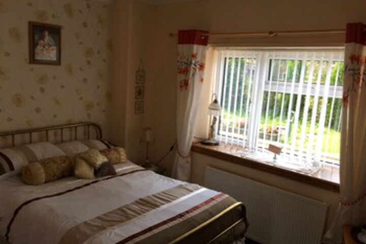 Room 28 of 33
