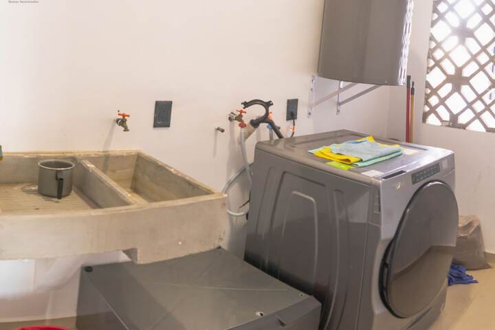 Laundry 75 of 99