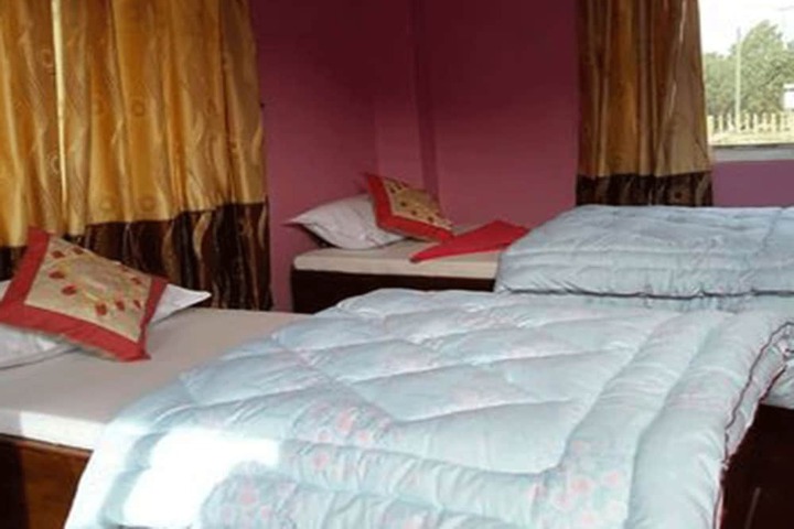 Room 3 of 6
