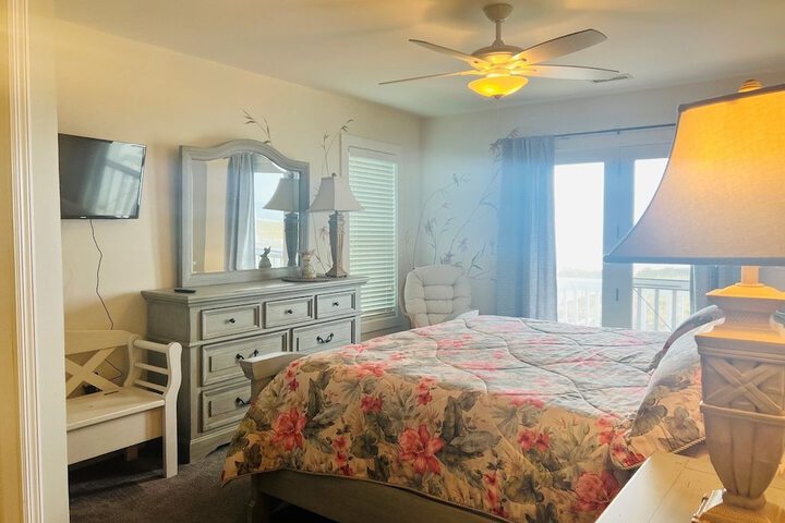 Room 18 of 61