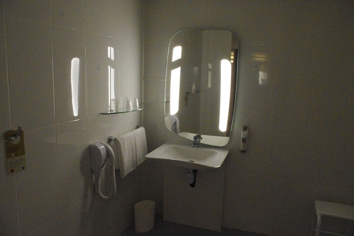 Room 21 of 78