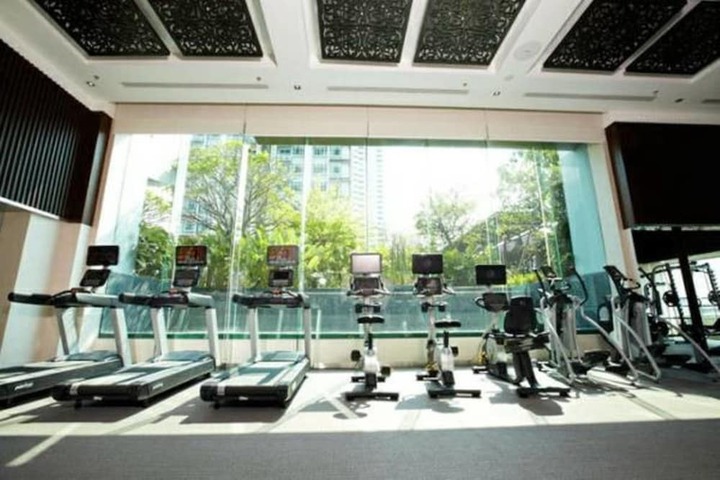 Health and Fitness 21 of 34