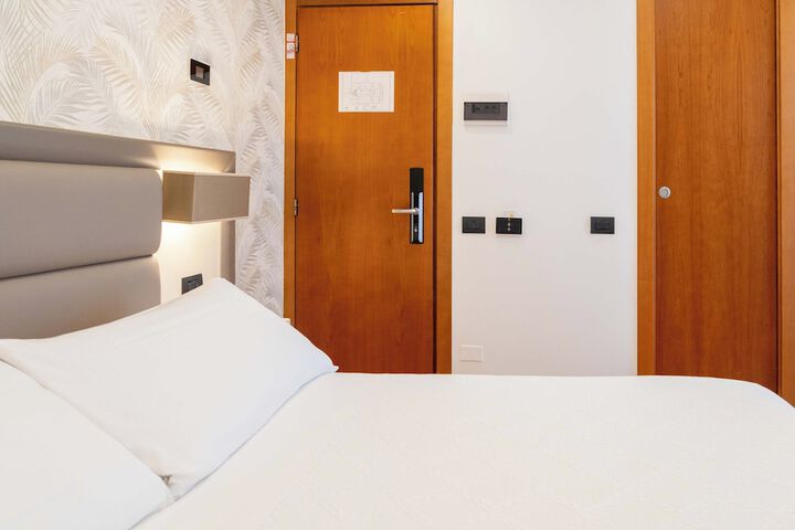 Room 129 of 247