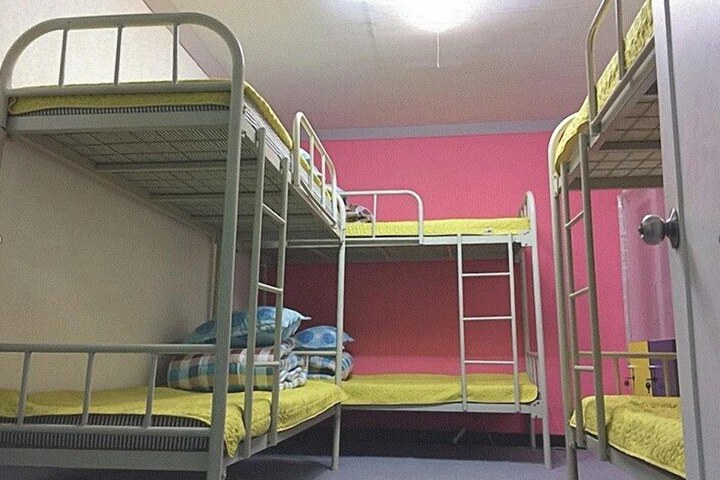 Room 8 of 22