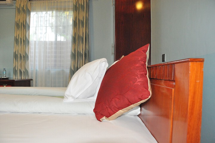 Room 18 of 42
