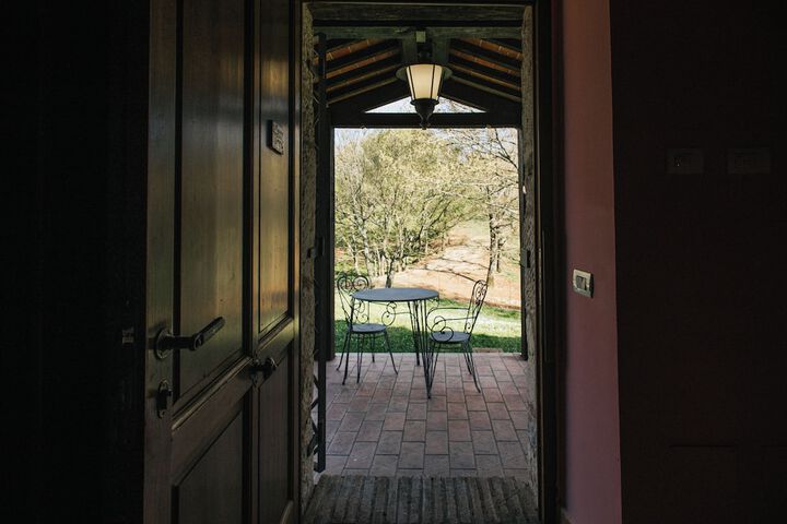 Room 16 of 38