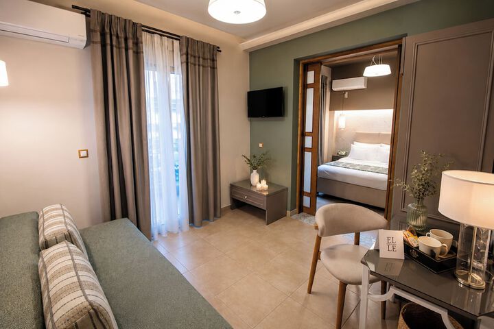 Room 40 of 101