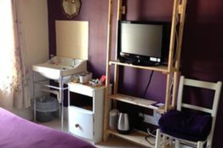 Room 12 of 12