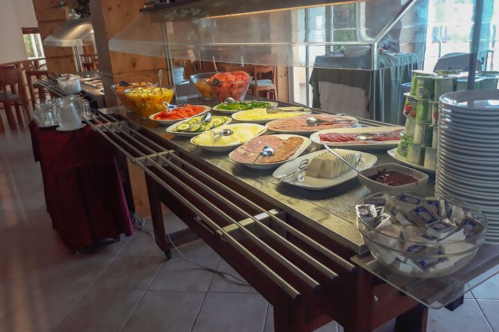 Dining 21 of 42