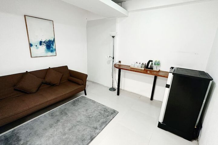 Room 76 of 116
