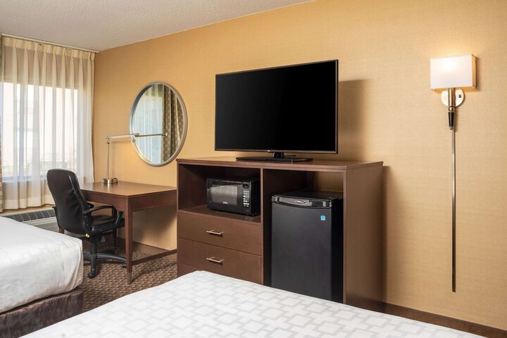 Business 2 Double Beds Accessible (5 of 5)