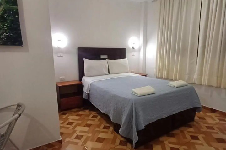 Room 5 of 29