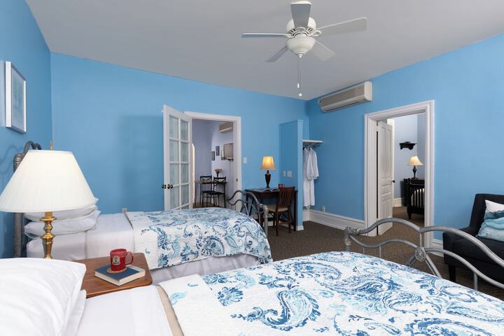 Room 4 of 55