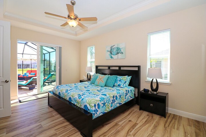 Room 2 of 36
