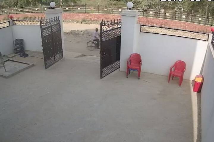 Property Grounds 5 of 9