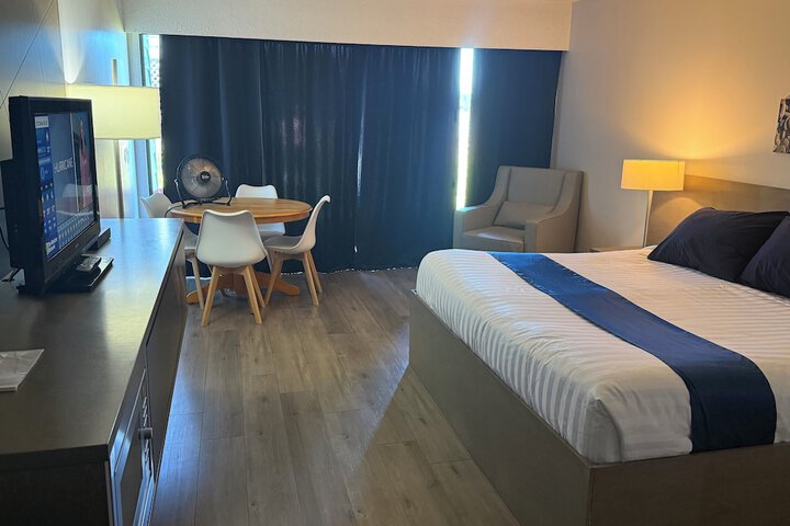 Room 12 of 71