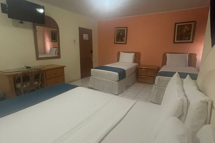 Room 14 of 88