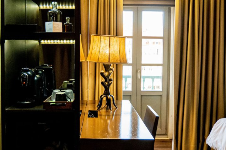 Room 18 of 54