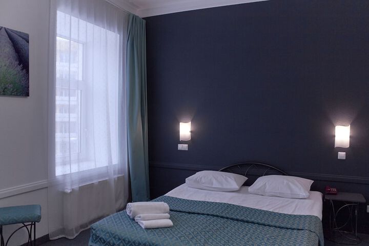 Room 22 of 45