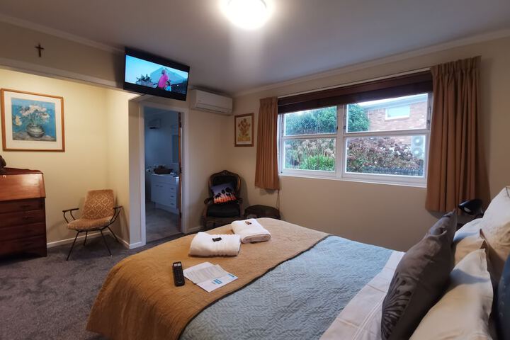 Room 19 of 79